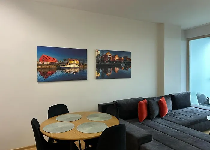 21 Fl An With A Sea View *